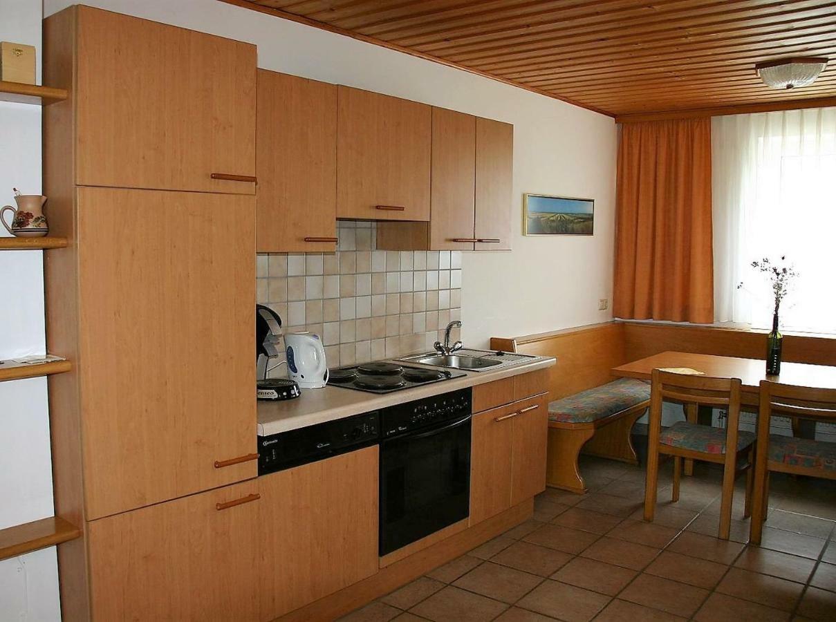 Gaestehaus Fischbach Jois Exterior foto